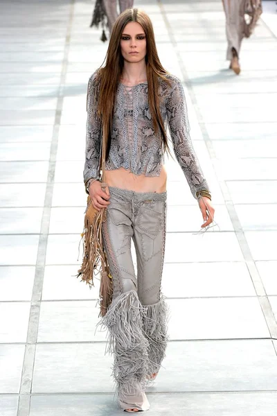 Look 6